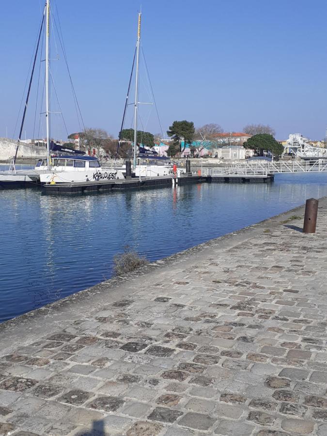 Hotel Les Gens De Mer La Rochelle La Rochelle  Exterior foto